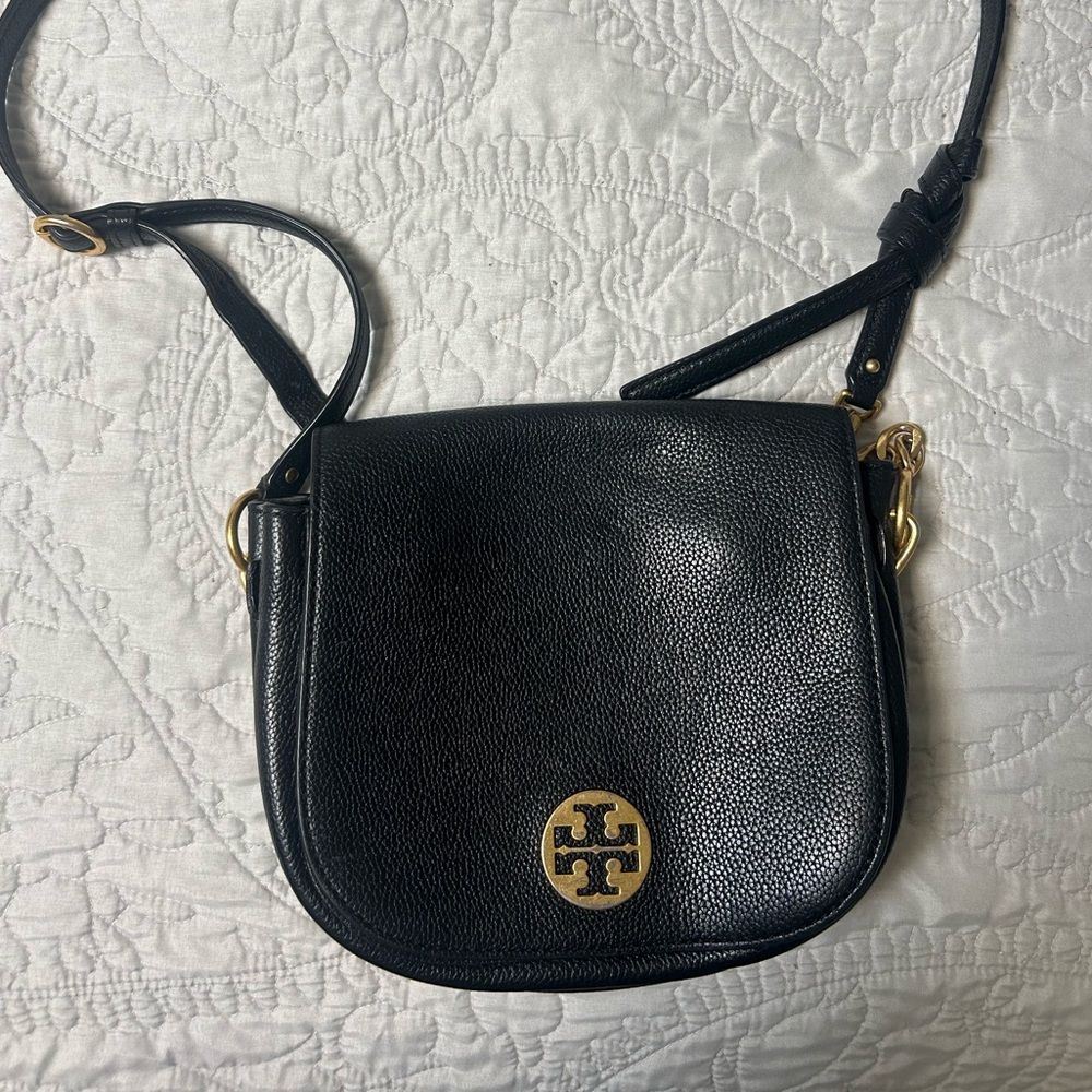 Great condition Tory Burch Black Crossbody Bag with Gold Logo